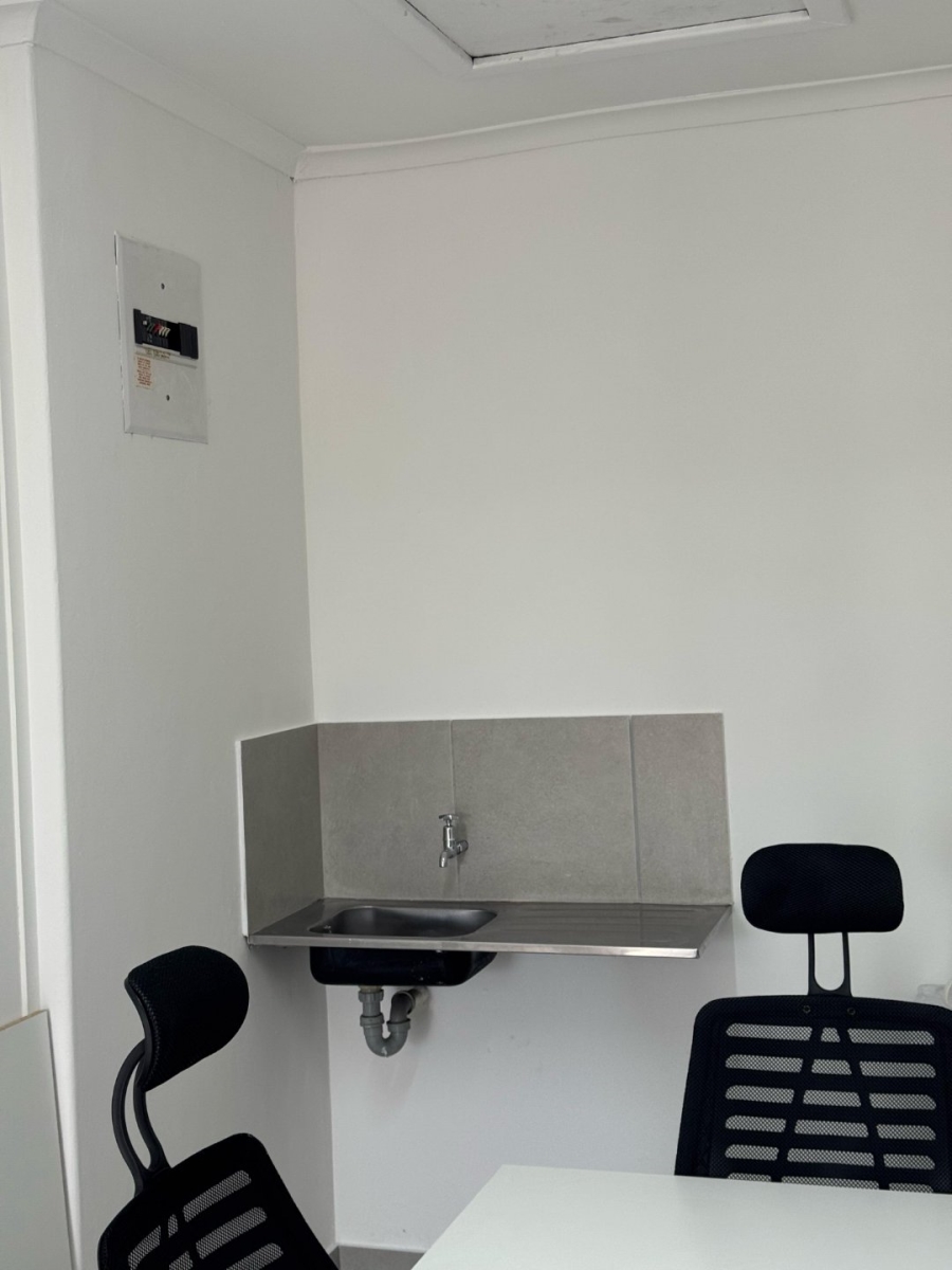  Bedroom Property for Sale in Hillcrest Heights Western Cape